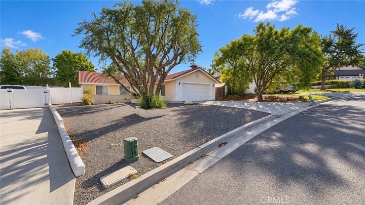 Property Photo:  23040 Pheasant Drive  CA 92587 
