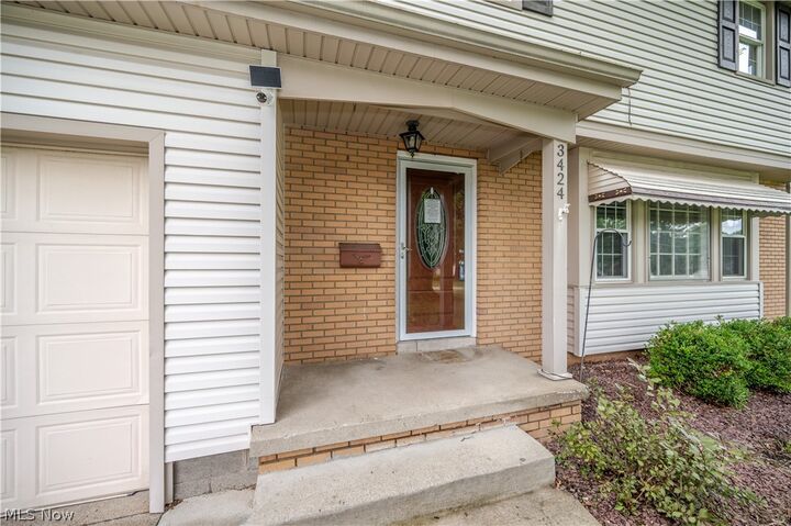Property Photo:  3424 Tall Oaks Lane  OH 44511 
