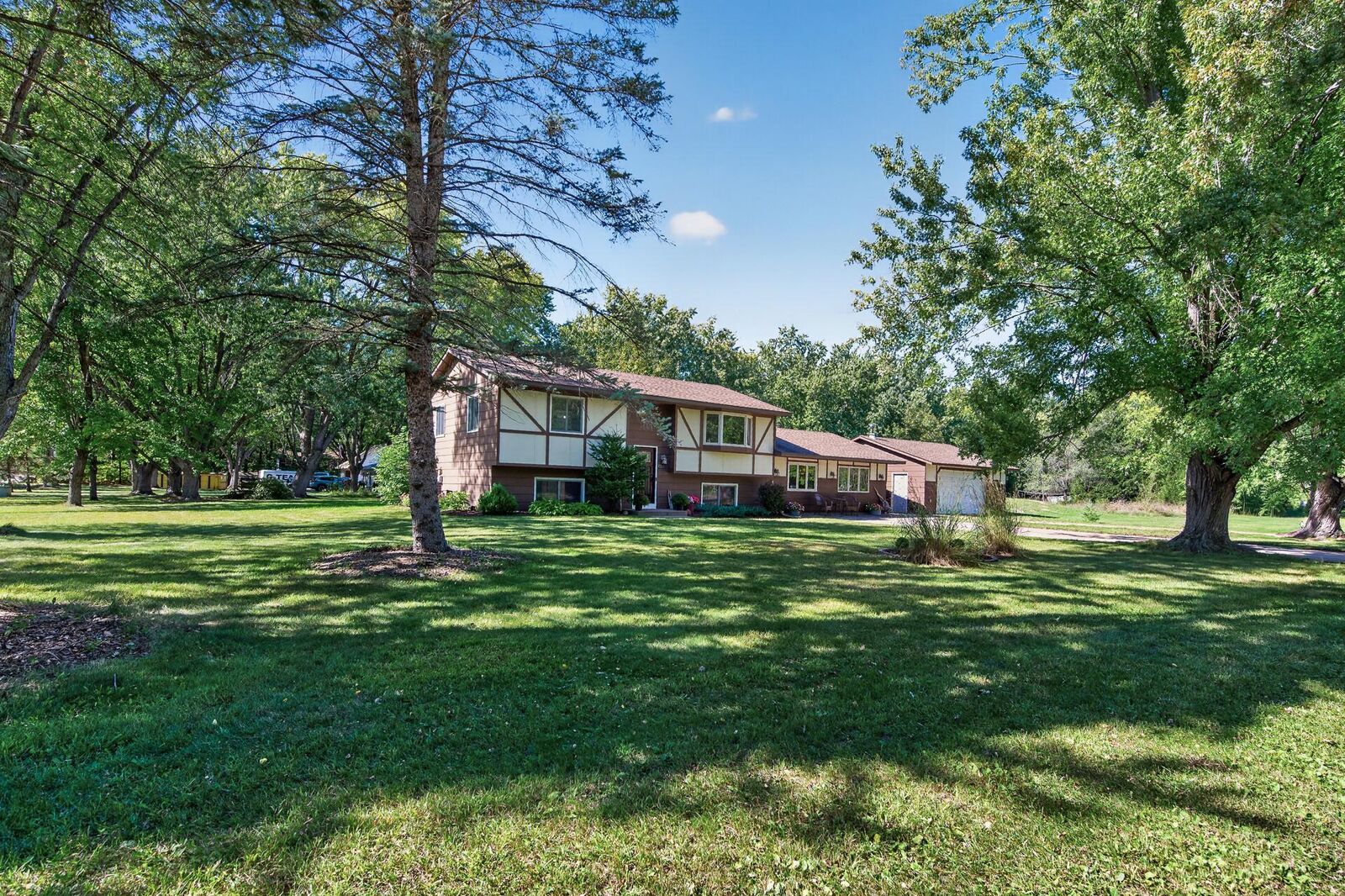 Property Photo:  7381 Leonard Avenue  MN 55014 