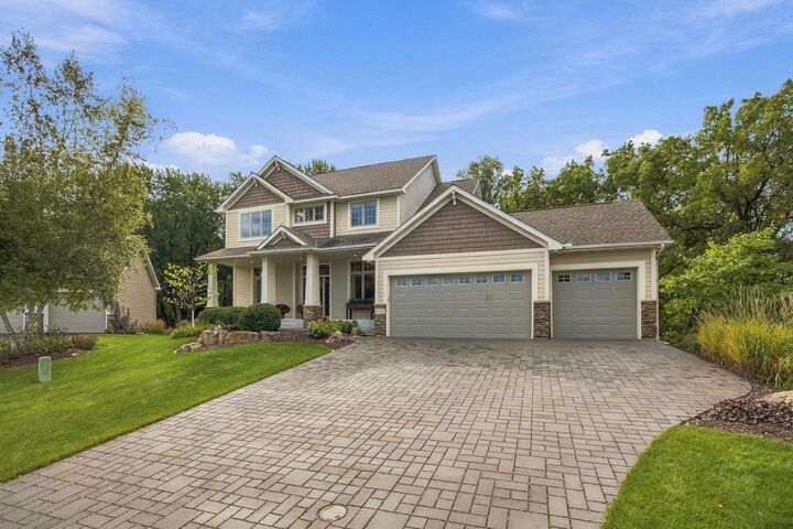 Property Photo: 642 Woodland Way MN 55123