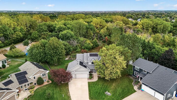 Property Photo: 17071 Georgetown Court MN 55068
