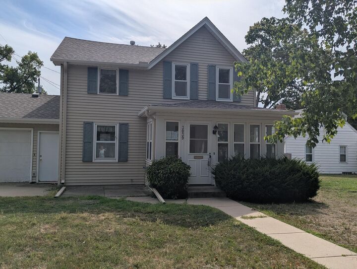Property Photo:  3039 E 45th Street  MN 55406 