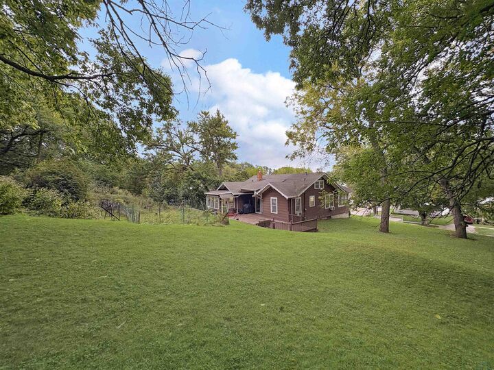 Property Photo:  2055 Ross St.  IA 51103 