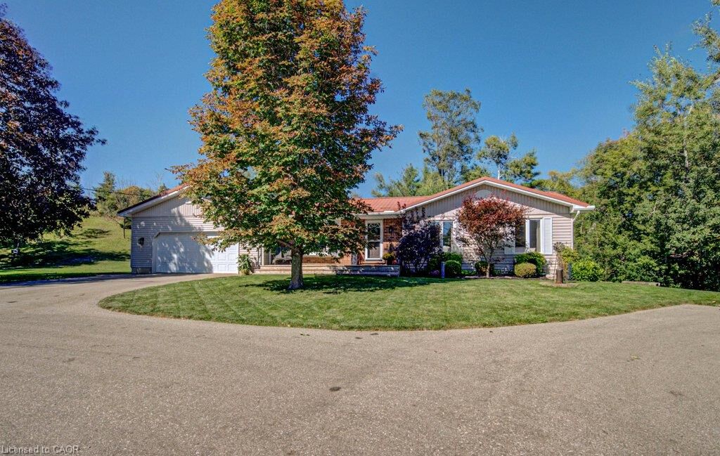 Property Photo:  108 Lake Road  ON N3C 2V4 