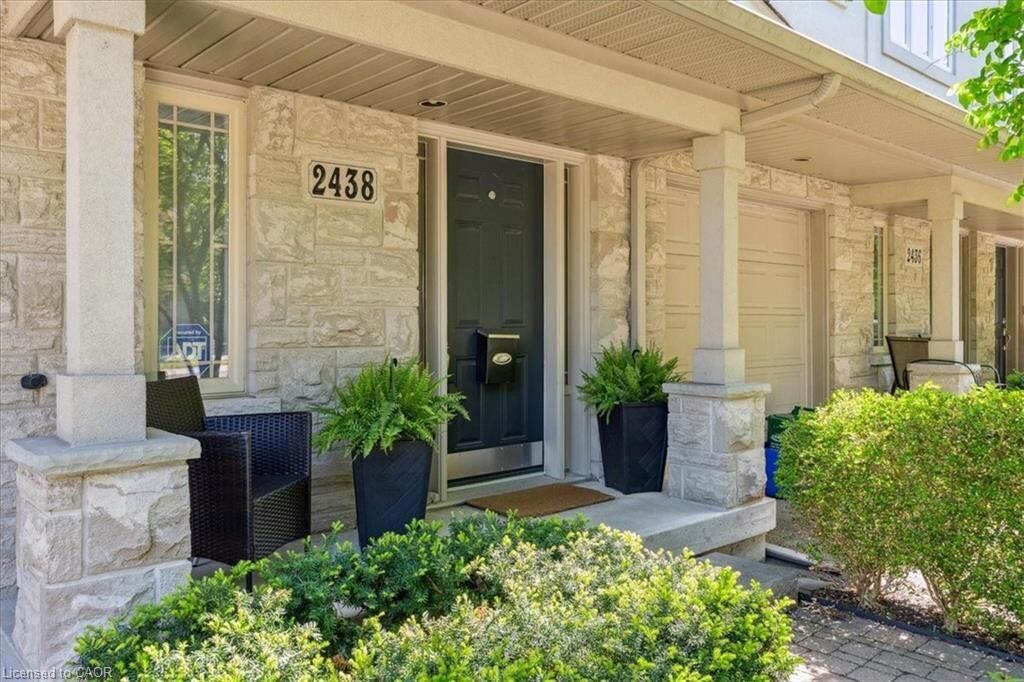 Property Photo:  2438 Second Street  ON L7R 3K1 