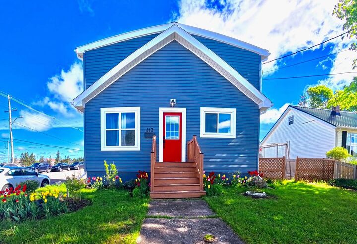 Property Photo:  413 Hawthorne Avenue  PE C1N 2E4 