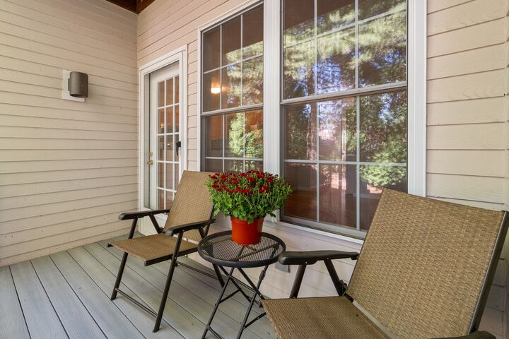 Property Photo:  36 Cambridge Road 32  MA 01801 