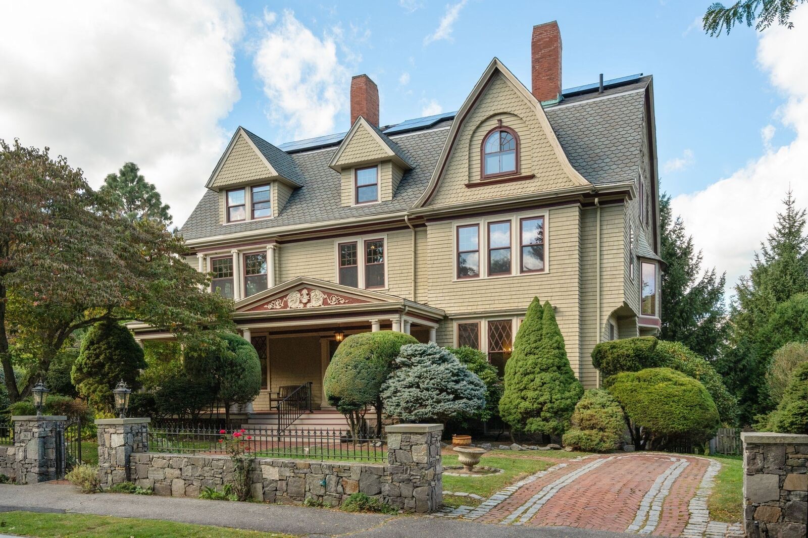 Property Photo: 367 Otis St MA 02465