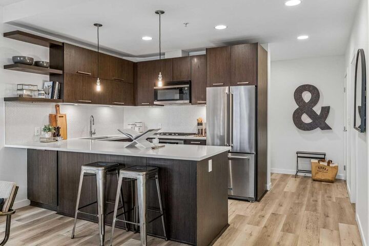 Property Photo:  721 4 Street NE 131  AB T2E 3S7 