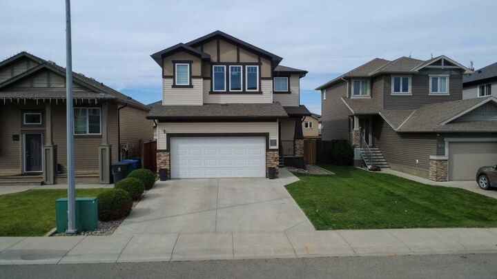 Property Photo:  1284 Keystone Road W  AB T1J 5E6 