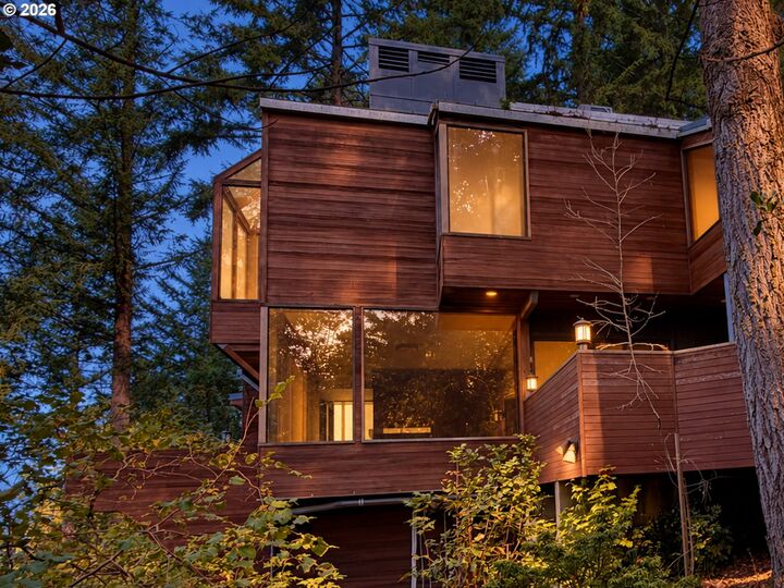 Property Photo:  25475 NE Bald Peak Rd  OR 97123 