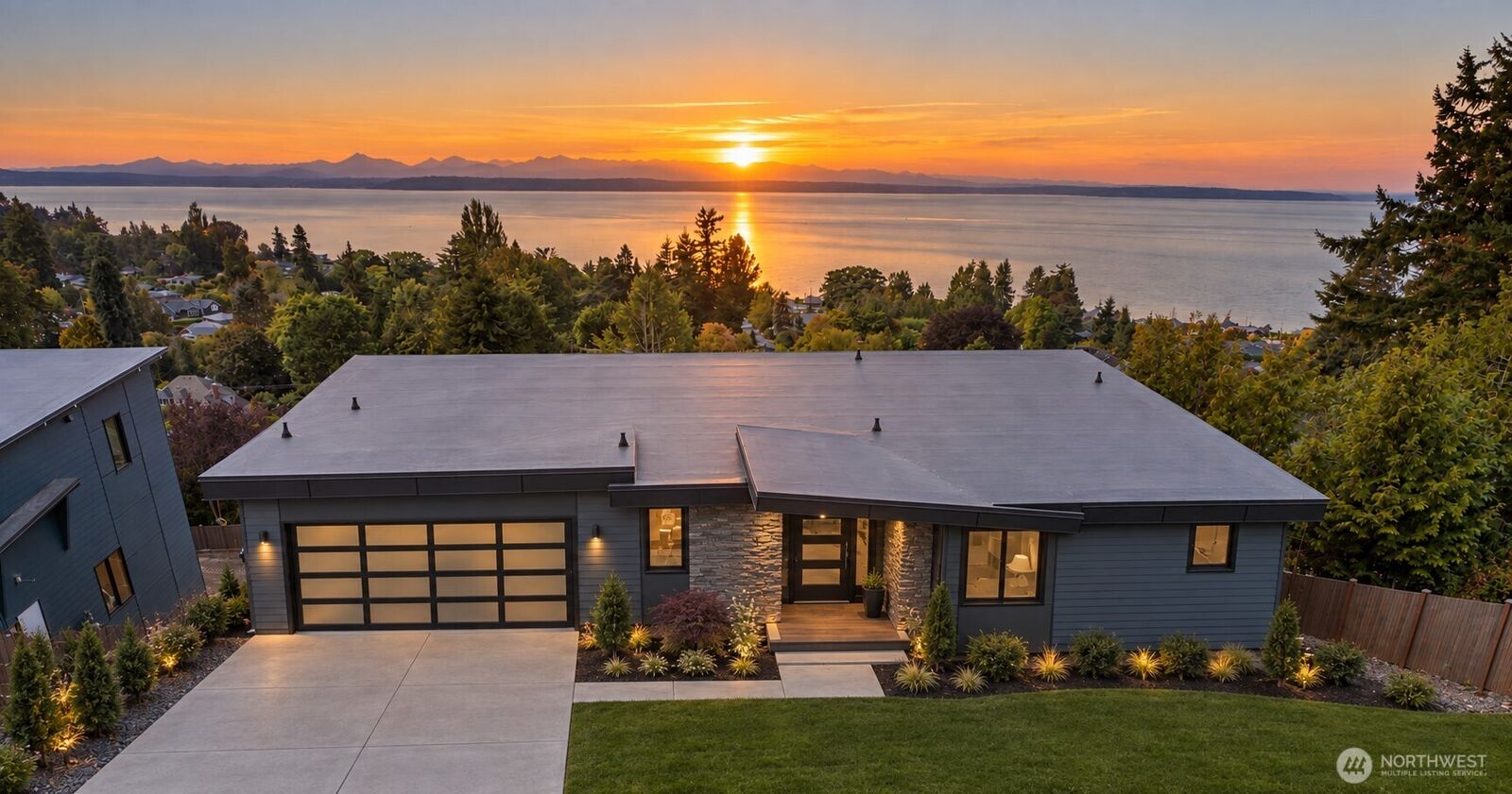 Property Photo: 19122 94th Avenue W WA 98020
