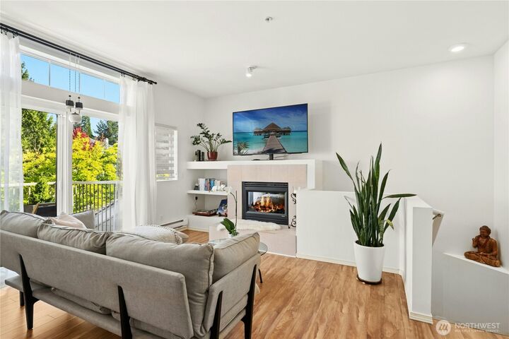 Property Photo:  14007  69th Drive SE U4  WA 98296 