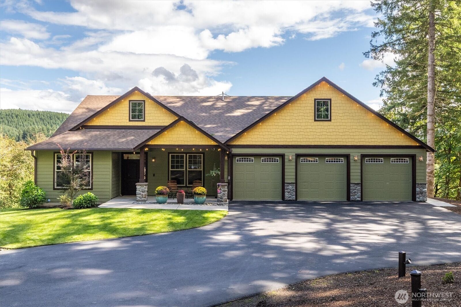 Property Photo: 650 Agate Creek Drive WA 98625