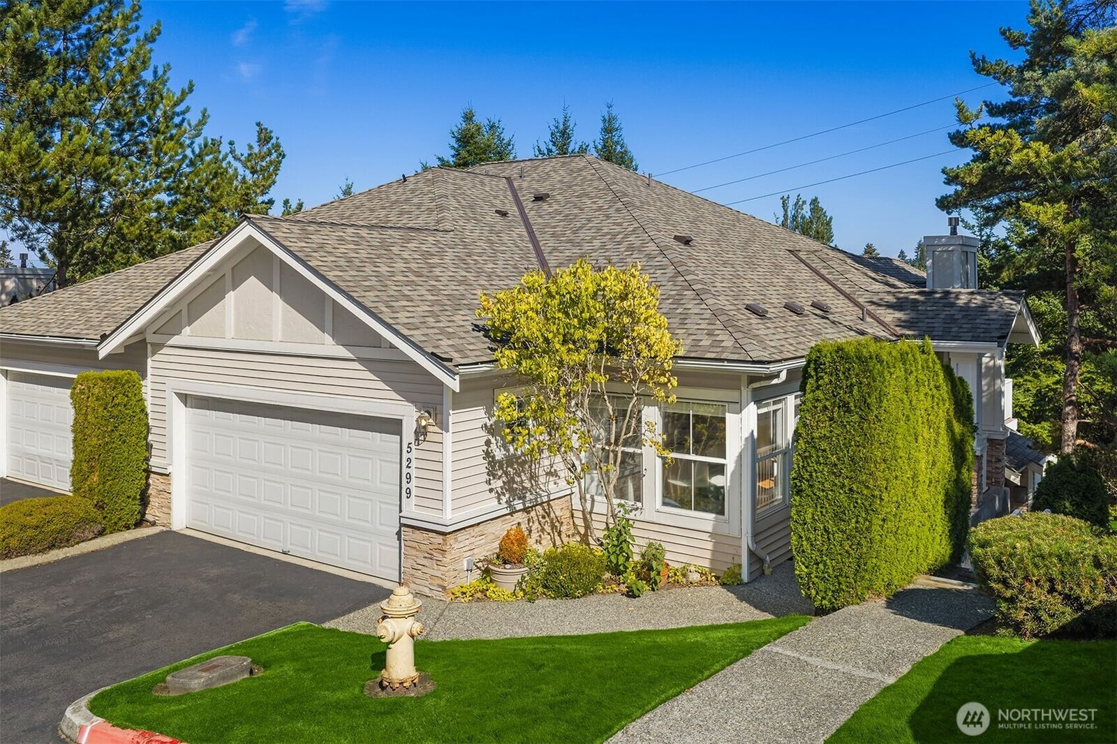 Property Photo:  5299  164th Avenue SE 6-2  WA 98006 