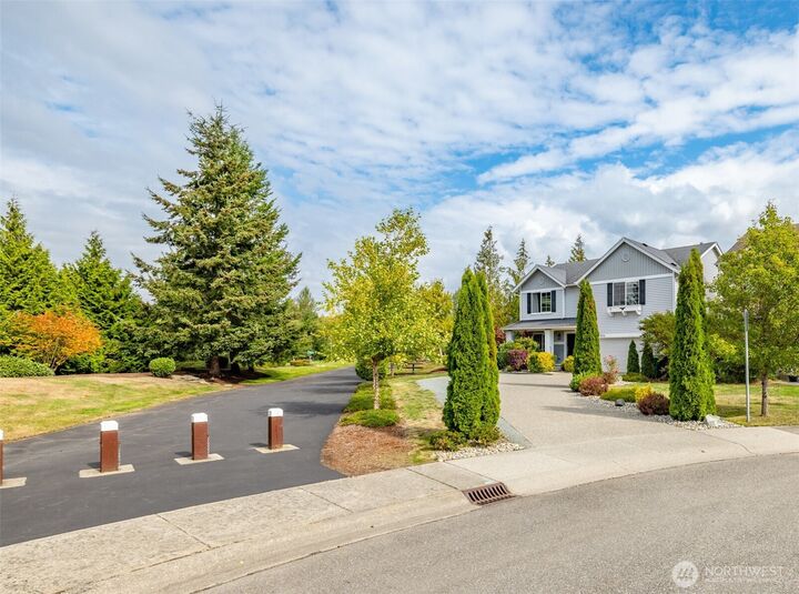 Property Photo:  824  Pyramid Peak Place  WA 98273 