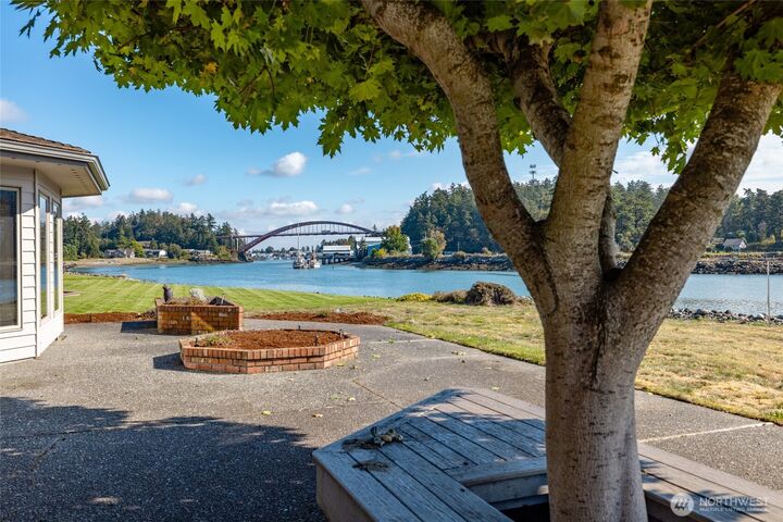 Property Photo:  119  Lummi Dr  WA 98257 