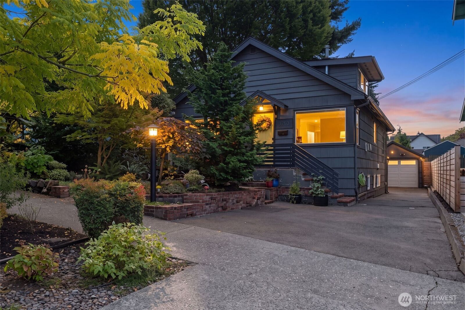 Property Photo: 3753 SW Austin Street WA 98126