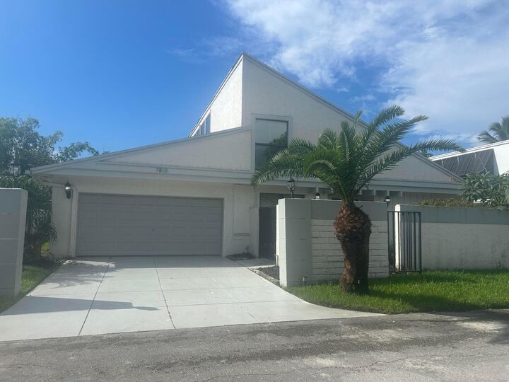 Property Photo: 7810 NW 4th Street FL 33324