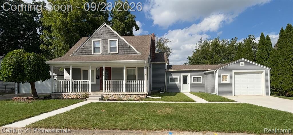 Property Photo:  29118 James Street  MI 48135 