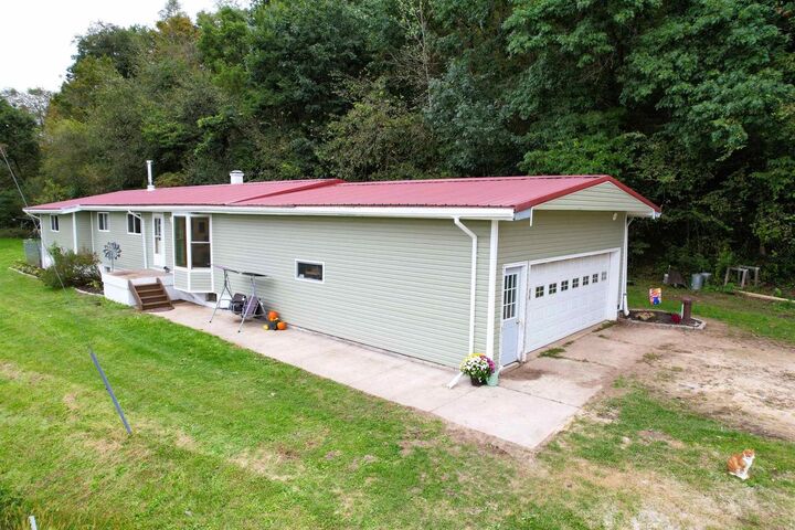Property Photo: 31187 County F Road WI 53518