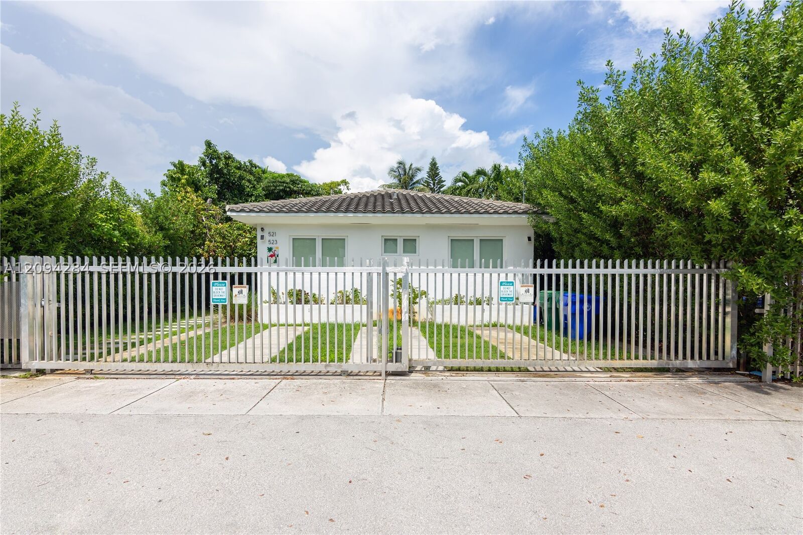 Property Photo: 523 NE 68th St 1 FL 33138