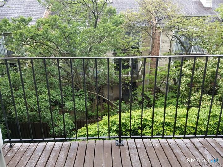 Property Photo: 83 Highland Road 83 CT 06902