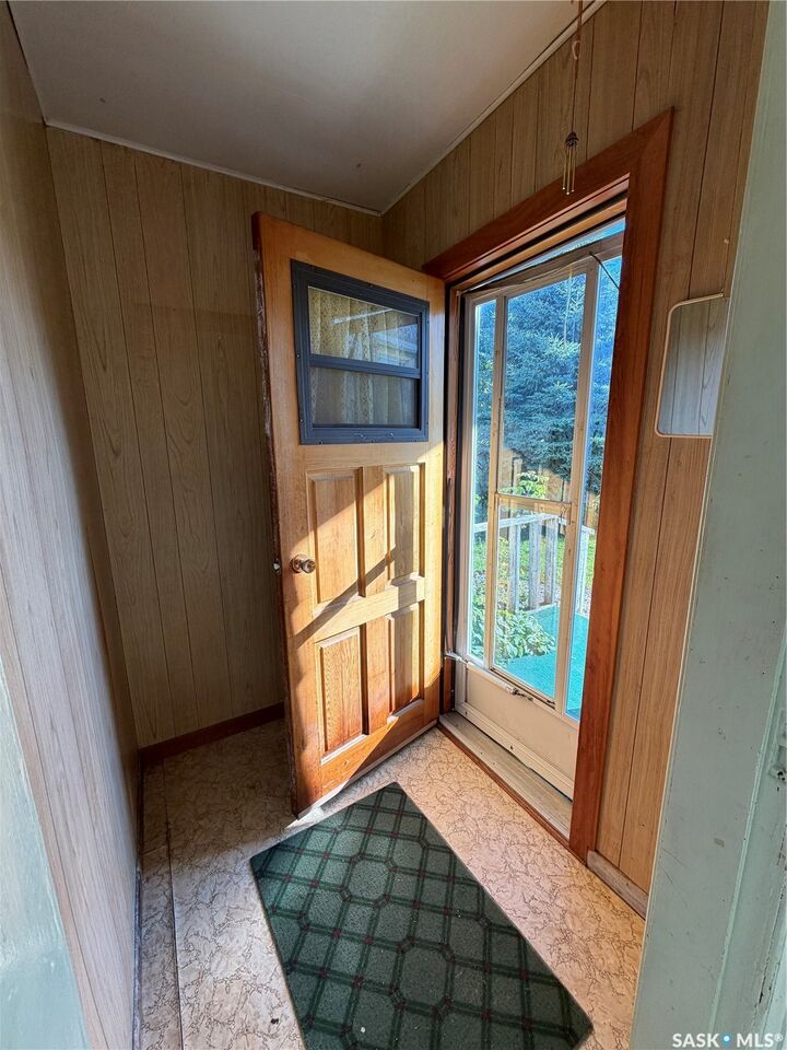 Property Photo:  203 6th Avenue W  SK S0A 0L0 