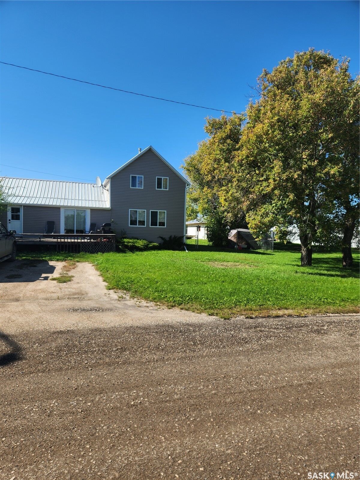 Property Photo:  748 Market Street  SK S0G 0H0 