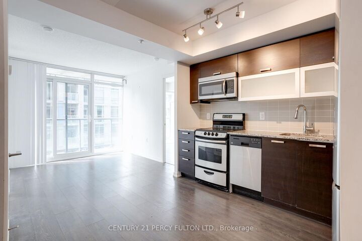 Property Photo: 36 Lisgar Street 1110W ON M6J 0C7