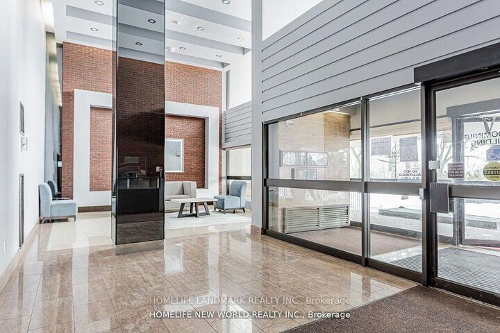 Property Photo:  260 Seneca Hill Drive  ON M2J 4S6 