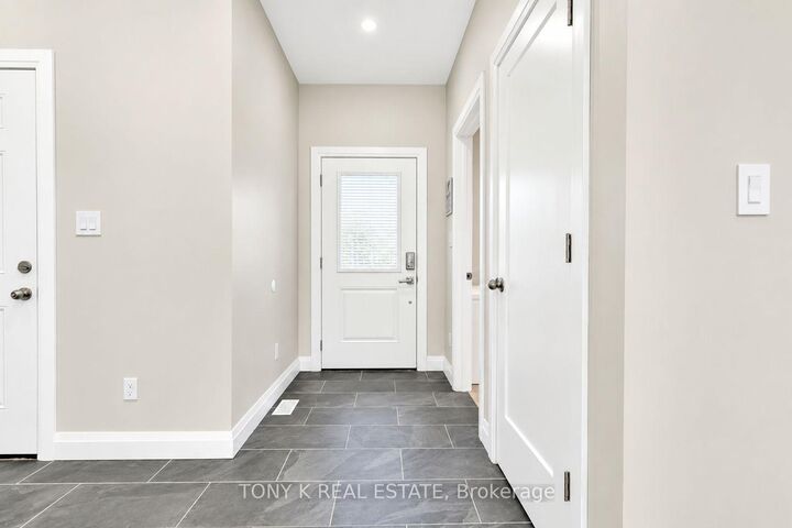 Property Photo:  8 Georgina Street  ON L0E 1R0 