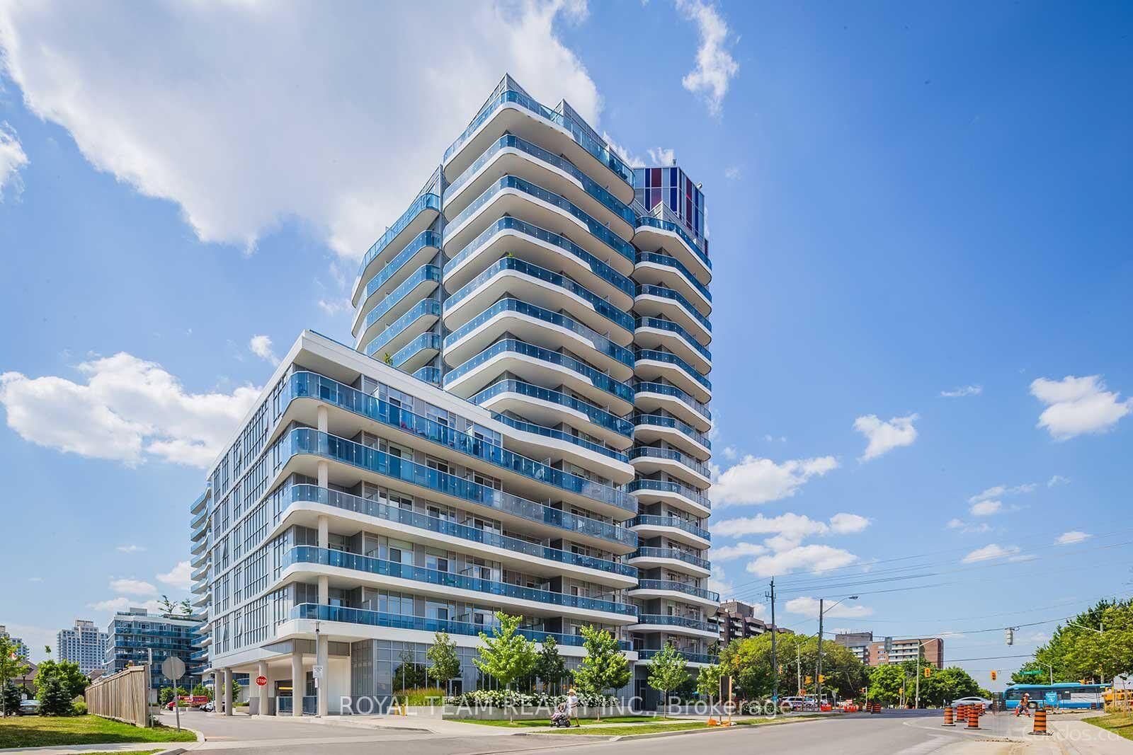 Property Photo:  9471 Yonge Street 536  ON L4C 1V4 