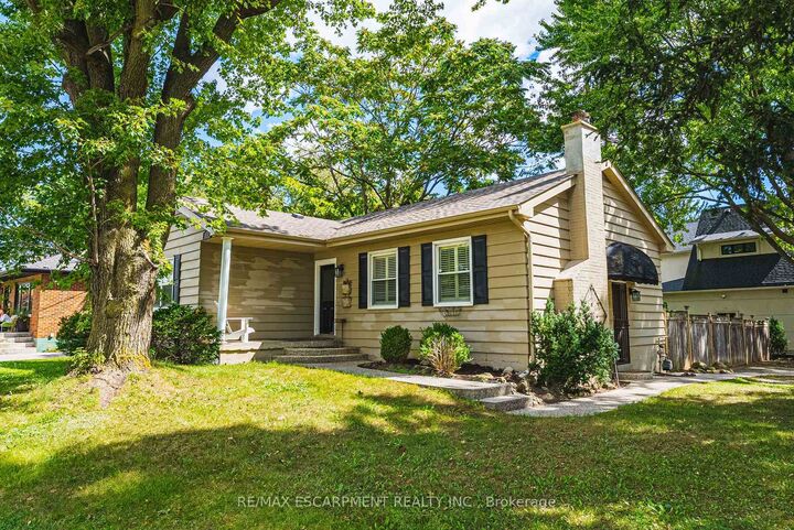 Photo de la propriété:  433 Belvenia Road  ON L7L 1T2 