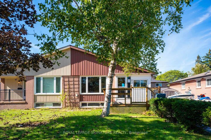 Property Photo:  832 Zator Avenue  ON L1W 1Y1 