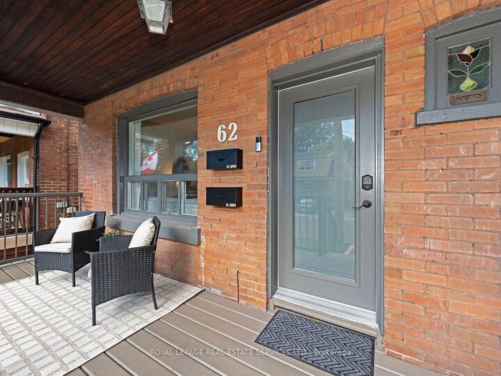 Photo de la propriété:  62 Newmarket Avenue  ON M4C 1V9 