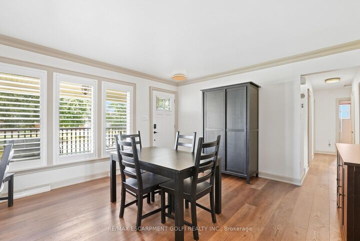 Photo de la propriété: 144 Joyce Avenue ON L3B 1S8