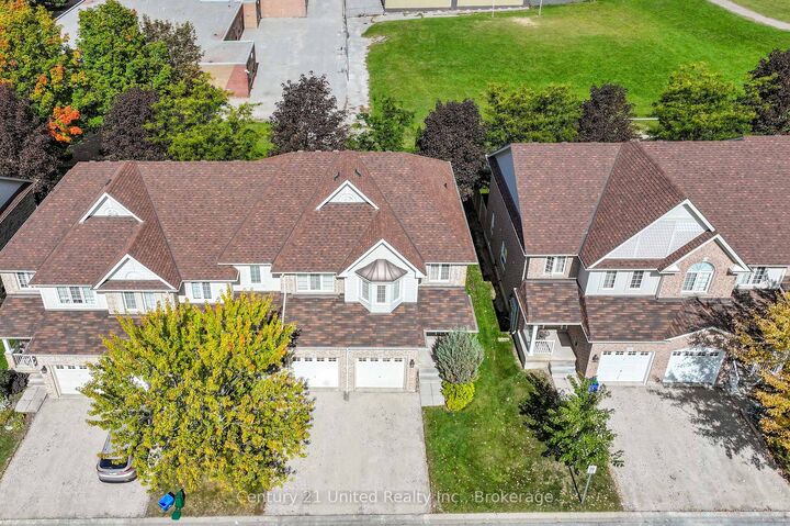 Property Photo: 1087 Ormond Drive 16 ON L1K 0E8