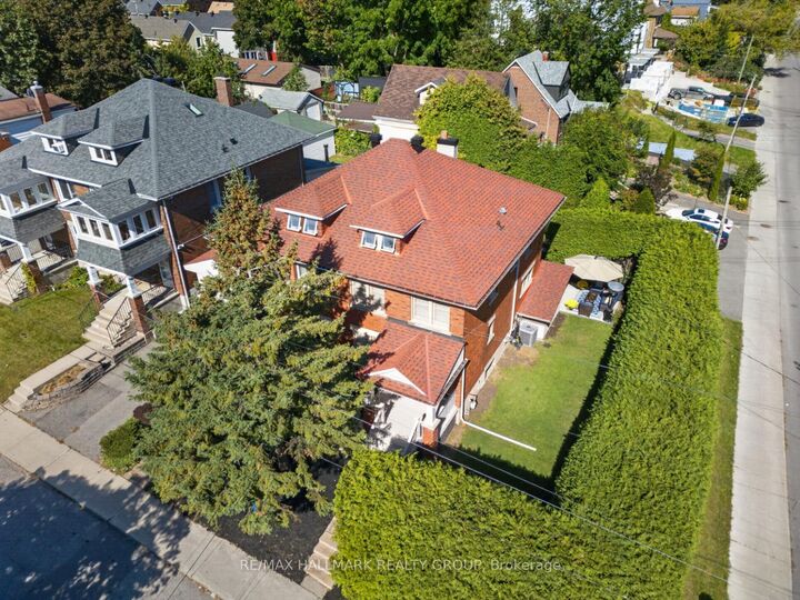 Property Photo:  167 Hickory Street  ON K1Y 3T7 