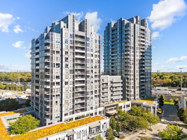 Photo de la propriété: 120 Harrison Garden Boulevard 708 ON M2N 0H1