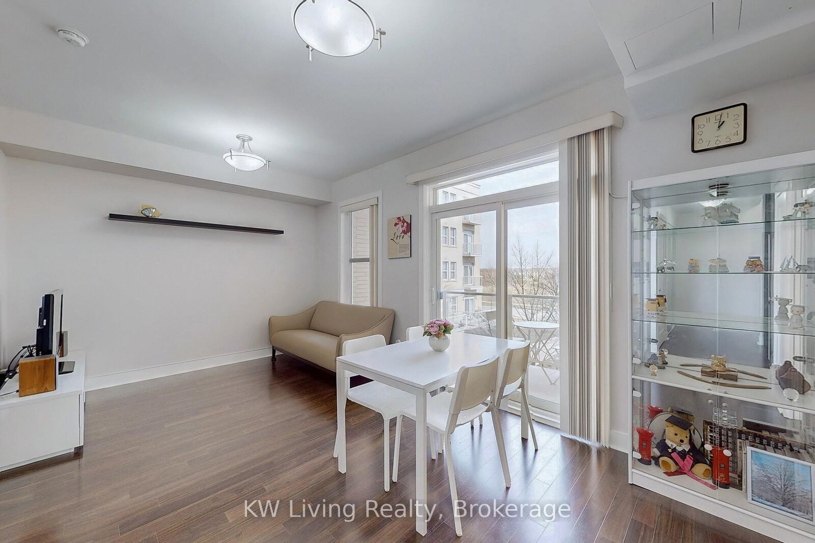 Photo de la propriété:  28 Prince Regent Street 203  ON L6C 0V5 