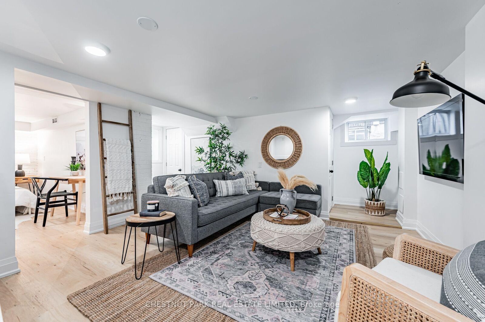 Property Photo:  101 Oakcrest Avenue Lower  ON M4C 1B4 
