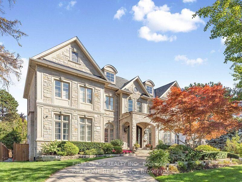 Property Photo:  25 Dempsey Crescent  ON M2L 1Y4 