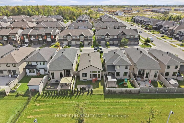 Property Photo:  717 Octave Grove  ON K1X 0C3 