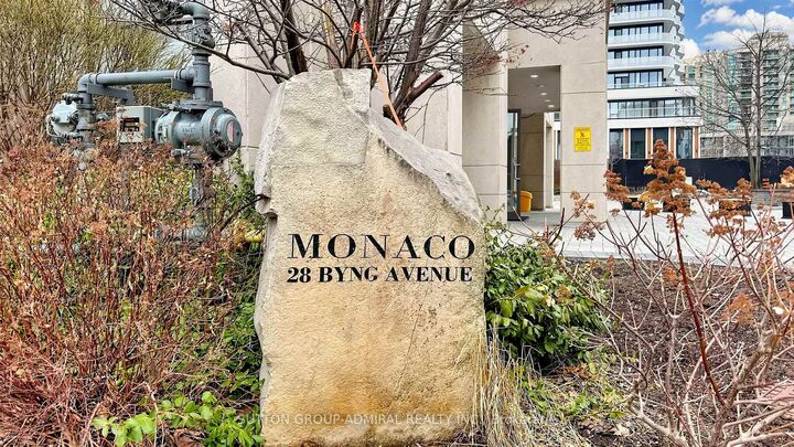 Photo de la propriété:  28 Byng Avenue Uph09  ON M2N 7H4 