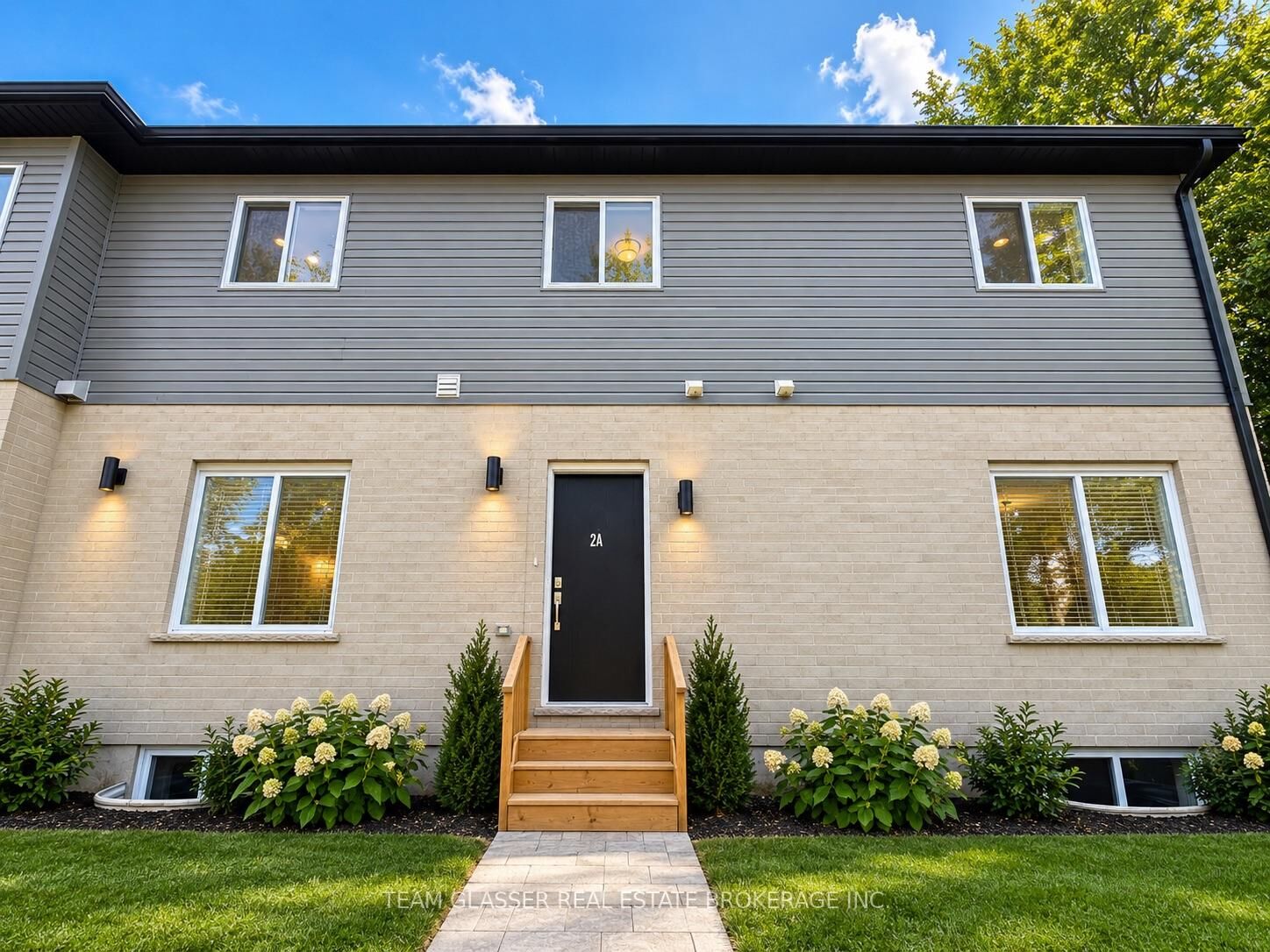 Property Photo:  143 Marconi Court  ON N5V 0C9 