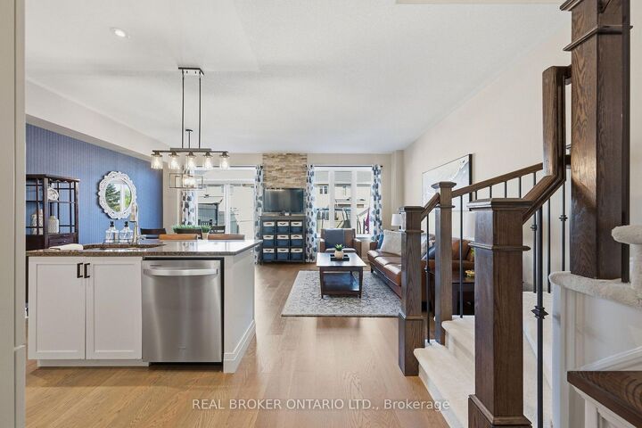 Photo de la propriété:  2221 Angelica Avenue  ON K4A 0S7 