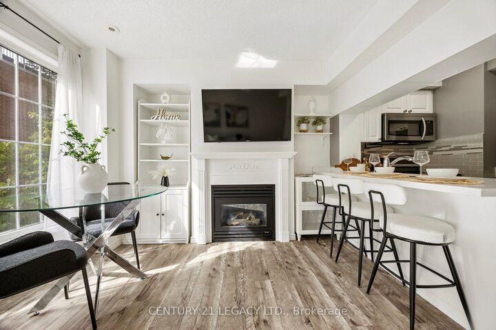 Photo de la propriété:  3 Everson Drive 659  ON M2N 7C2 