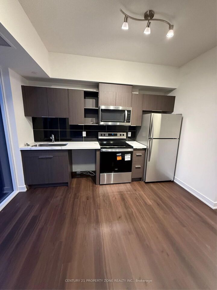 Property Photo:  2825 Jane Street 1009  ON M3N 2J5 