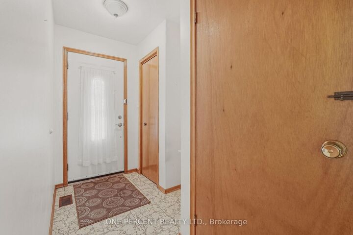 Photo de la propriété: 137 Picton Street E ON L8L 3W7